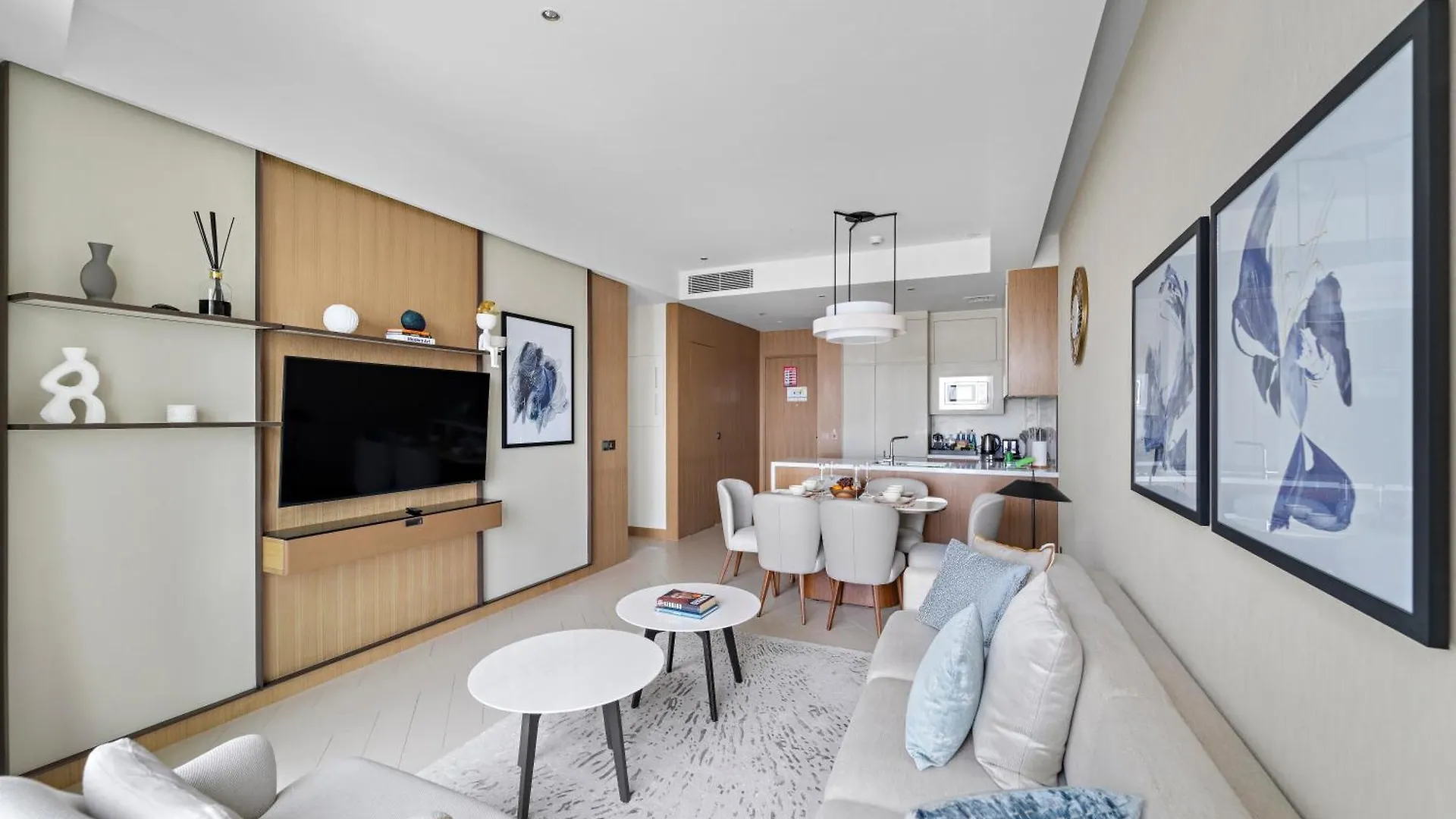 2Br Address Dubai Opera T1 Downtown Views Apartment